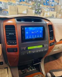 Lexus GX470 With Sony AppleCarPlay with Reverse Camera Installed #SonyCarAudio #